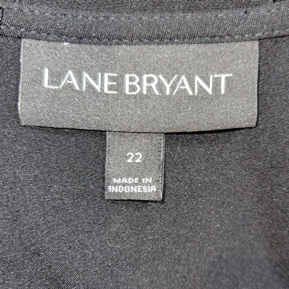 Lane Bryant Jumpsuit Women 22 Black Flutter Sleeve V-Neck Belted Cropped Chic